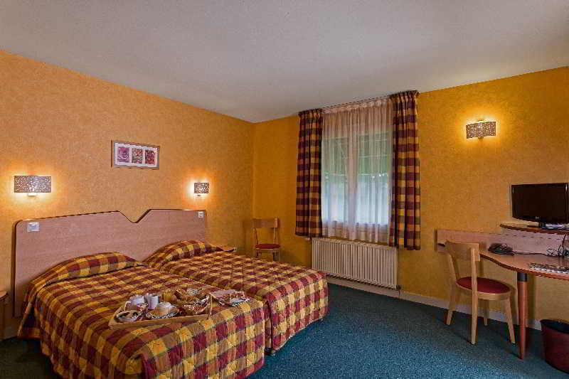 The Originals City, Hotel La Saulaie, Saumur Ouest Doué-la-Fontaine Exteriér fotografie